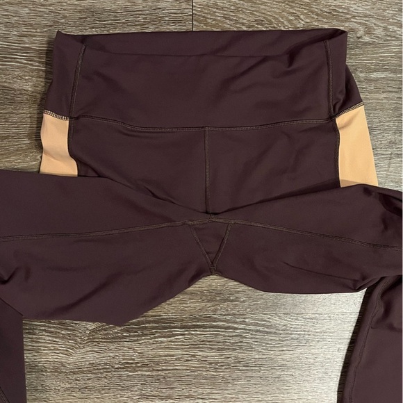 Fabletics | On-The-Go PowerHold® High-Waisted Legging in Cacao/Quicksand Size XL - Picture 6 of 7